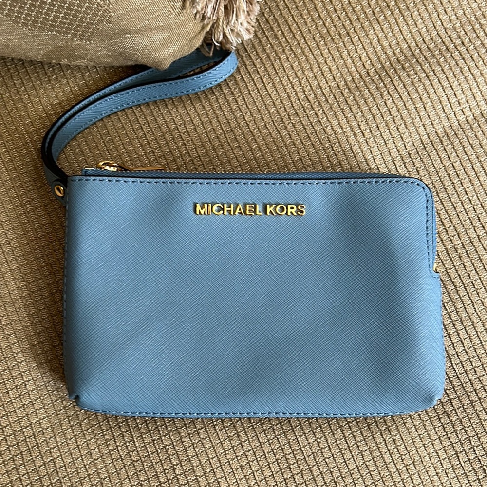Michael Kors Double Zip Wristlet Wallet